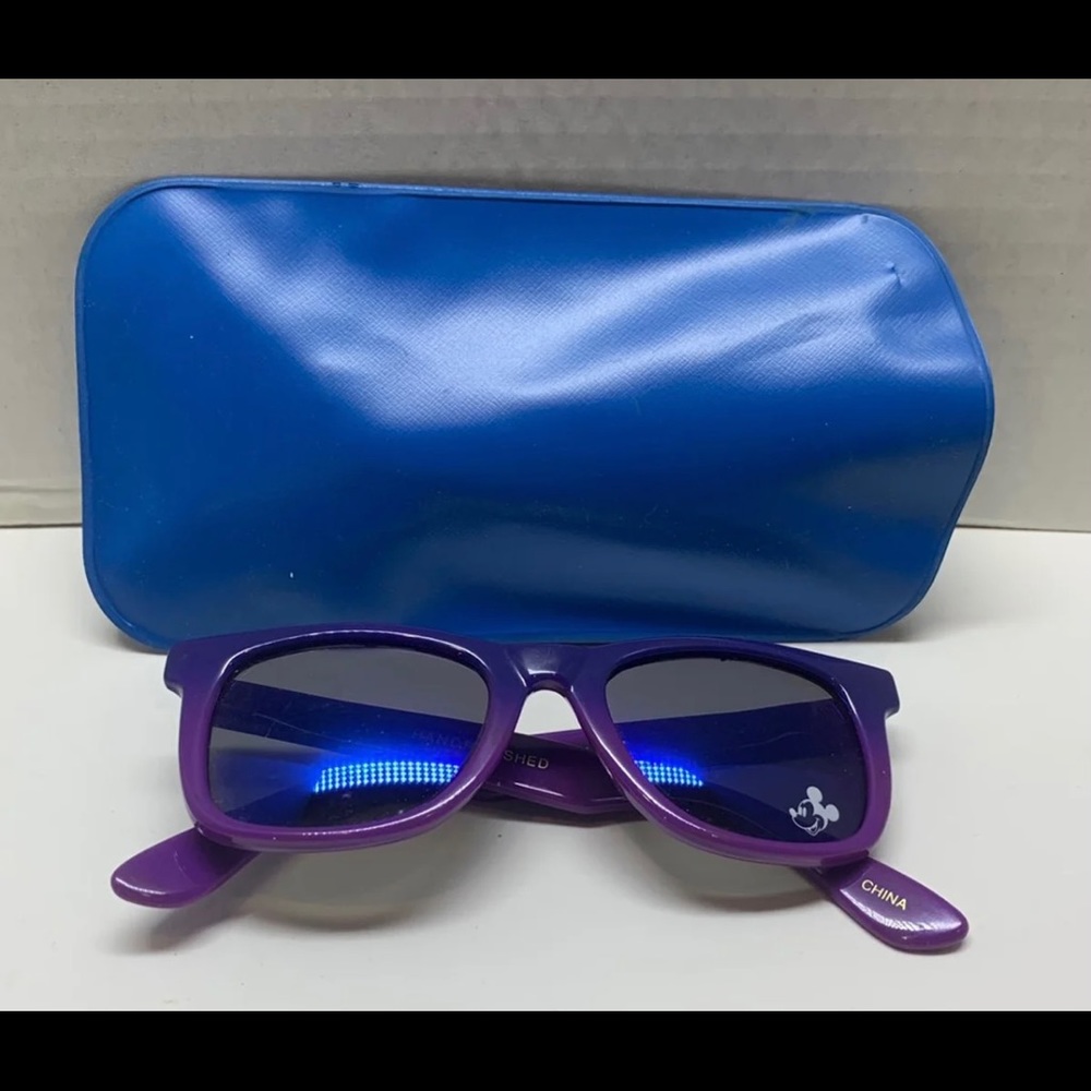 Mickey Kids Sunglasses - Picture 1 of 6